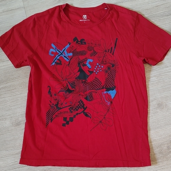 Christian Lacroix Red and Black Dynamic Graphic Tee Large - Picture 1 of 4